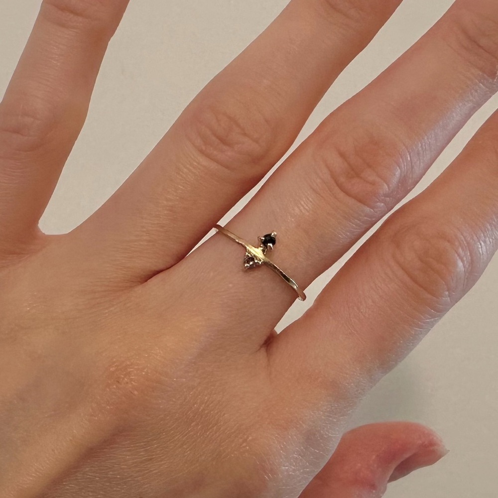 Bruce Sofia Ring Size 6 - image 1